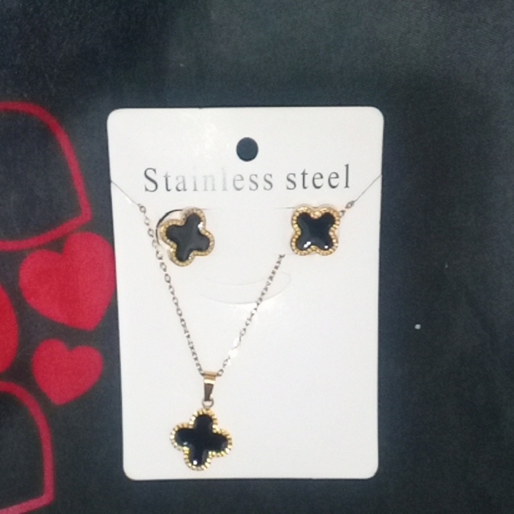 Elegant Gold and Black Stainless Steel Jewelry Set